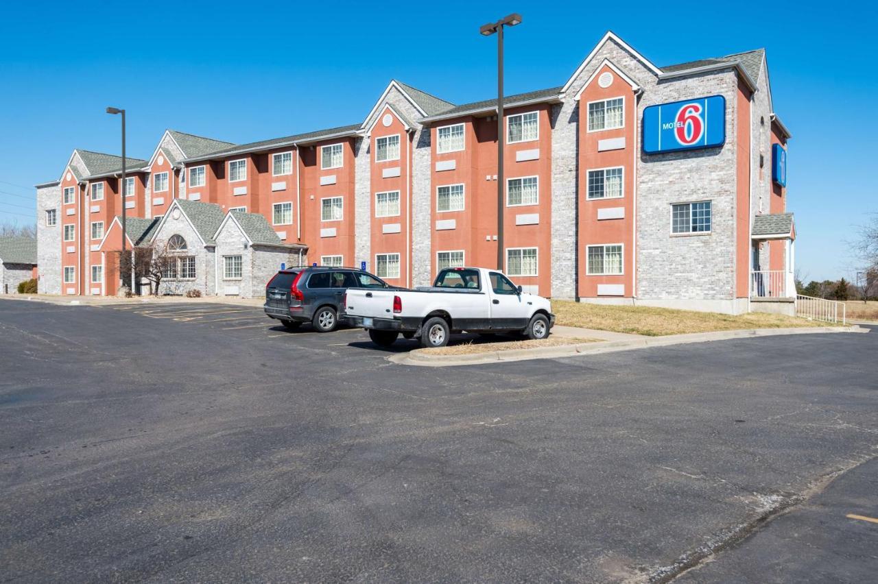 Motel 6-Olathe, Ks エクステリア 写真