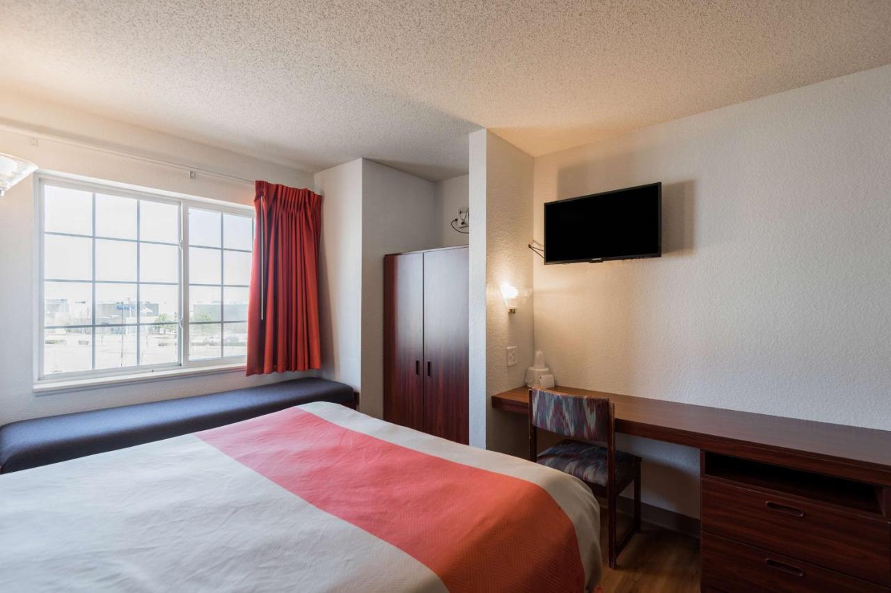 Motel 6-Olathe, Ks エクステリア 写真