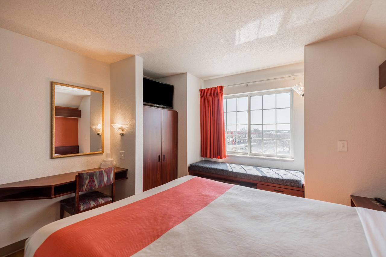 Motel 6-Olathe, Ks エクステリア 写真