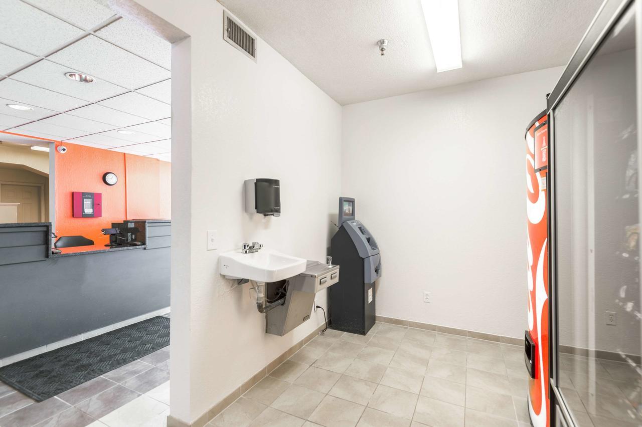 Motel 6-Olathe, Ks エクステリア 写真