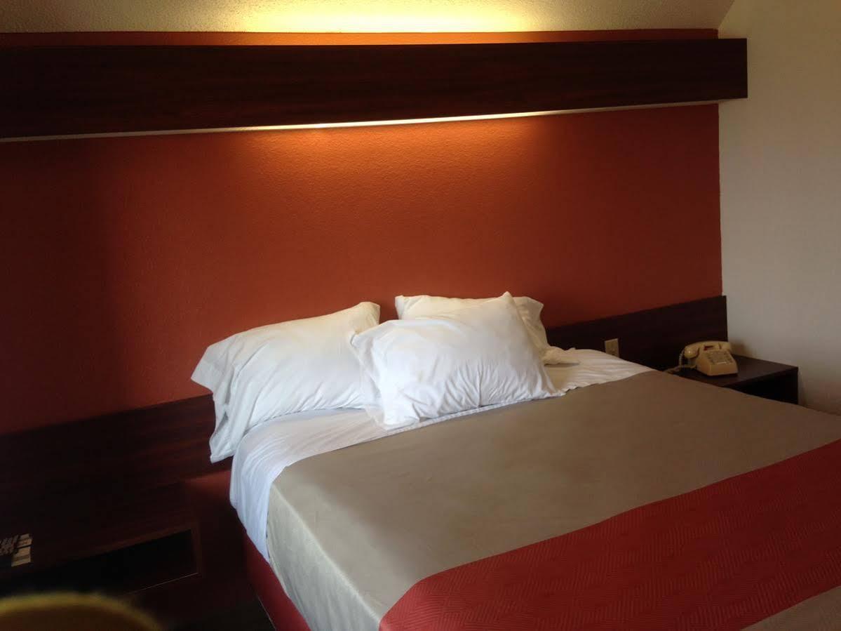 Motel 6-Olathe, Ks エクステリア 写真